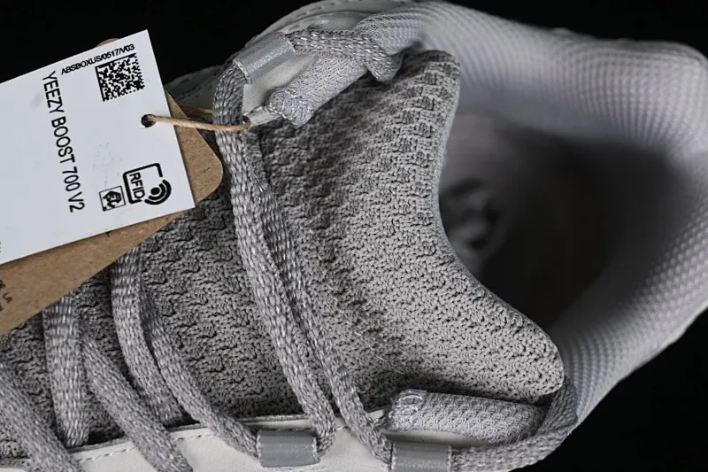 All Categories Ad Yeezy Coconut Series G Version Ad Yeezy Boost 700 V2 "Static" EF2829 Kanye Coconut 700 3M Reflective Running Shoes